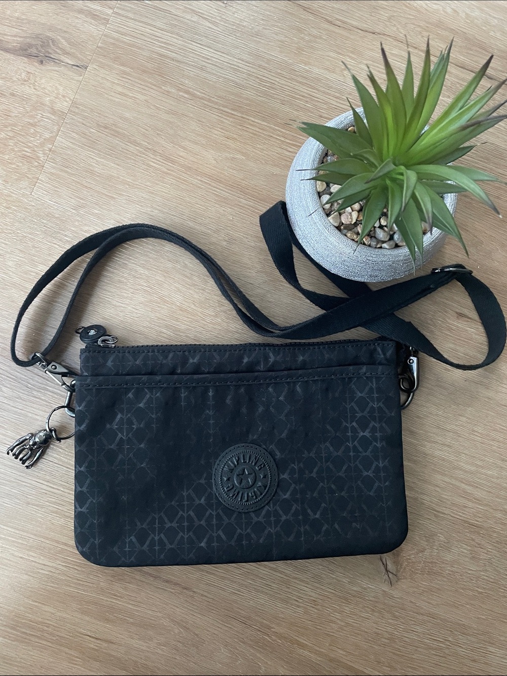 Kipling. Riri Crossbody